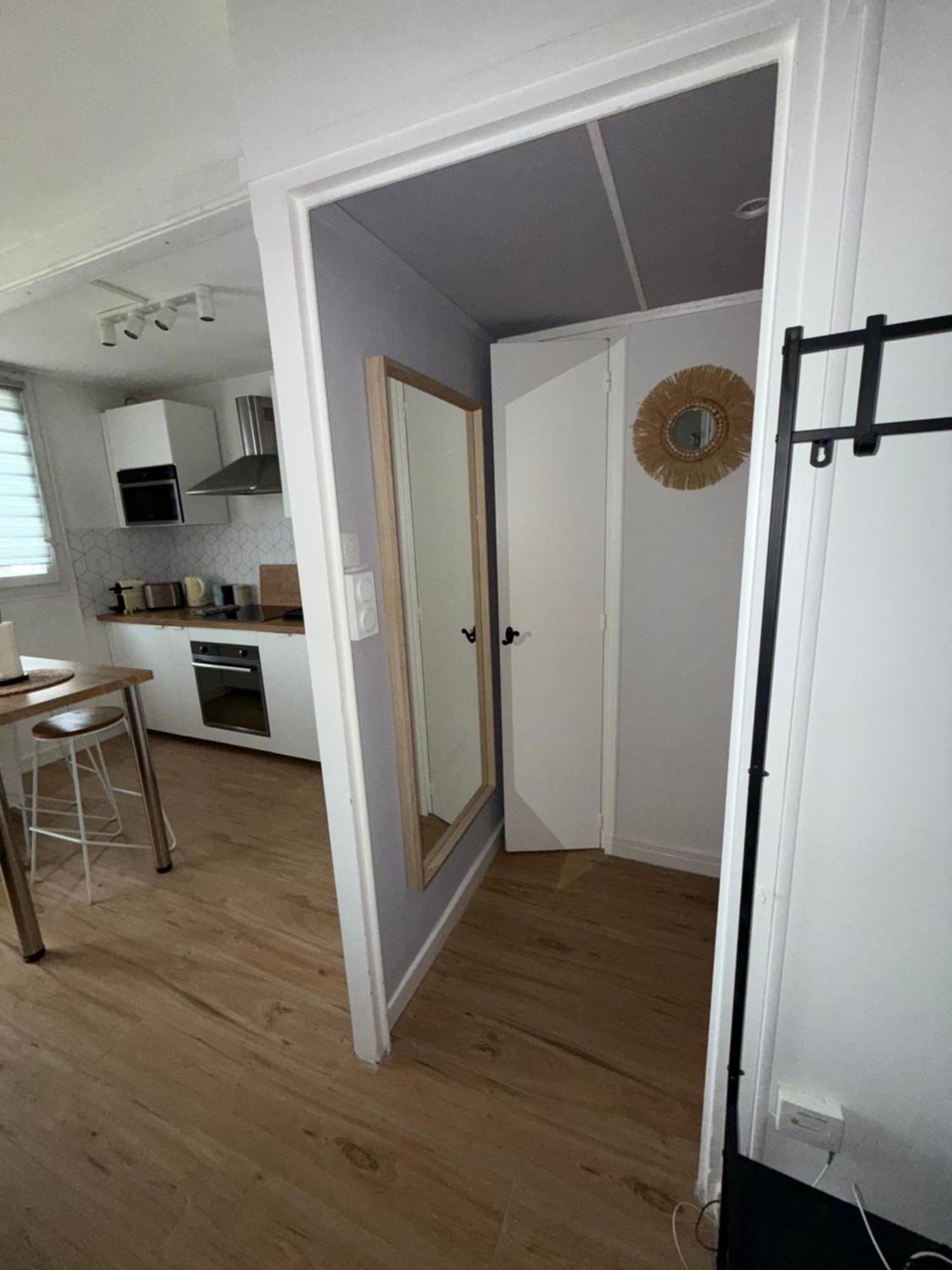 Appartamento Superbe Duplex Avec Parking Gratuit Grenoble Esterno foto